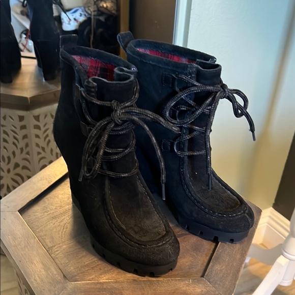 Nine West Shoes - Nine West, Black Suede, size 7, Women's Ankle Boots